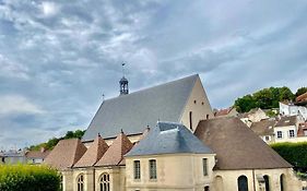 F2 haut de gamme avec vue sur Notre Dame